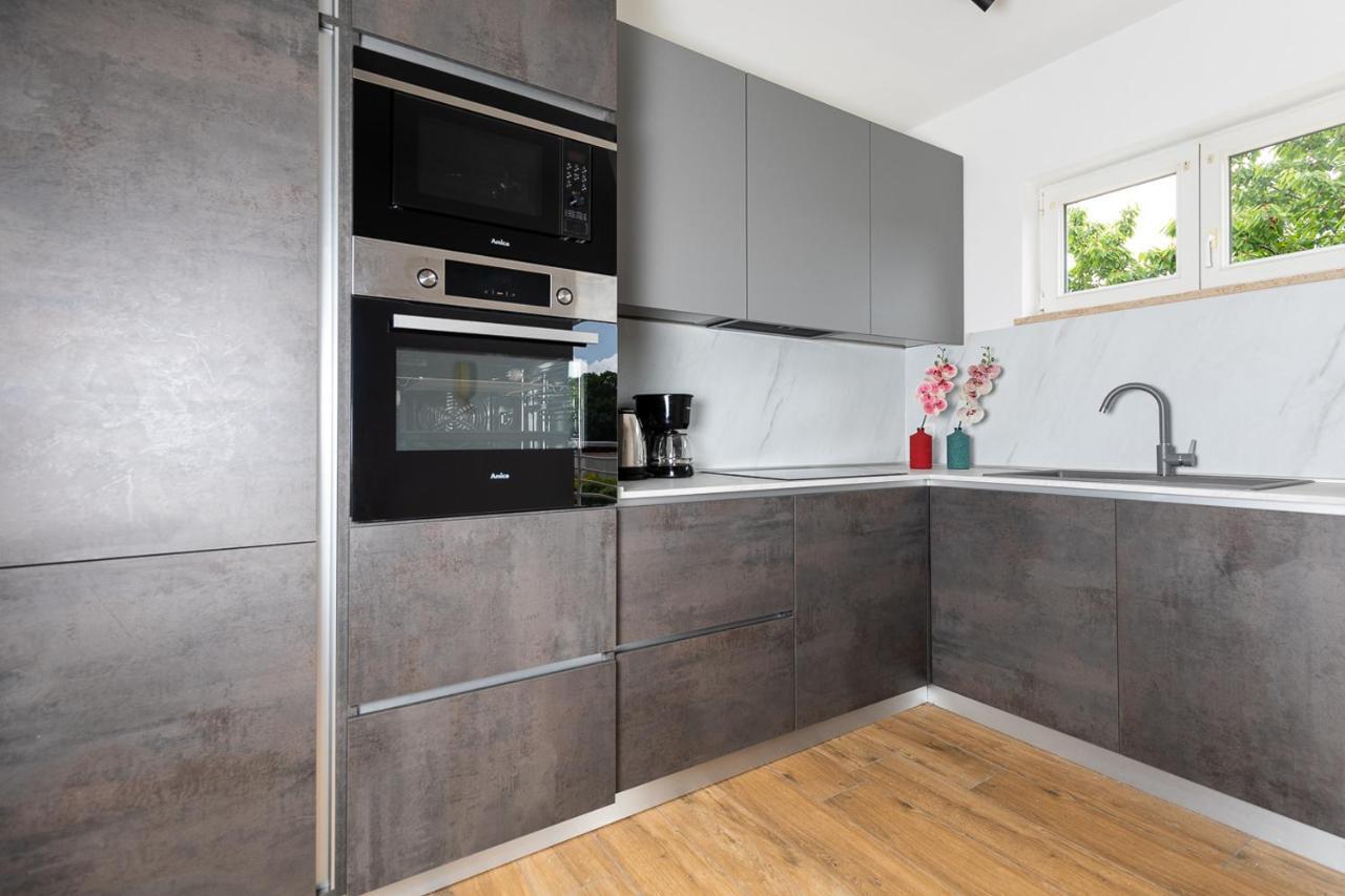 Apartment Dolly Completely Renovated 2023 Rovinj Ngoại thất bức ảnh